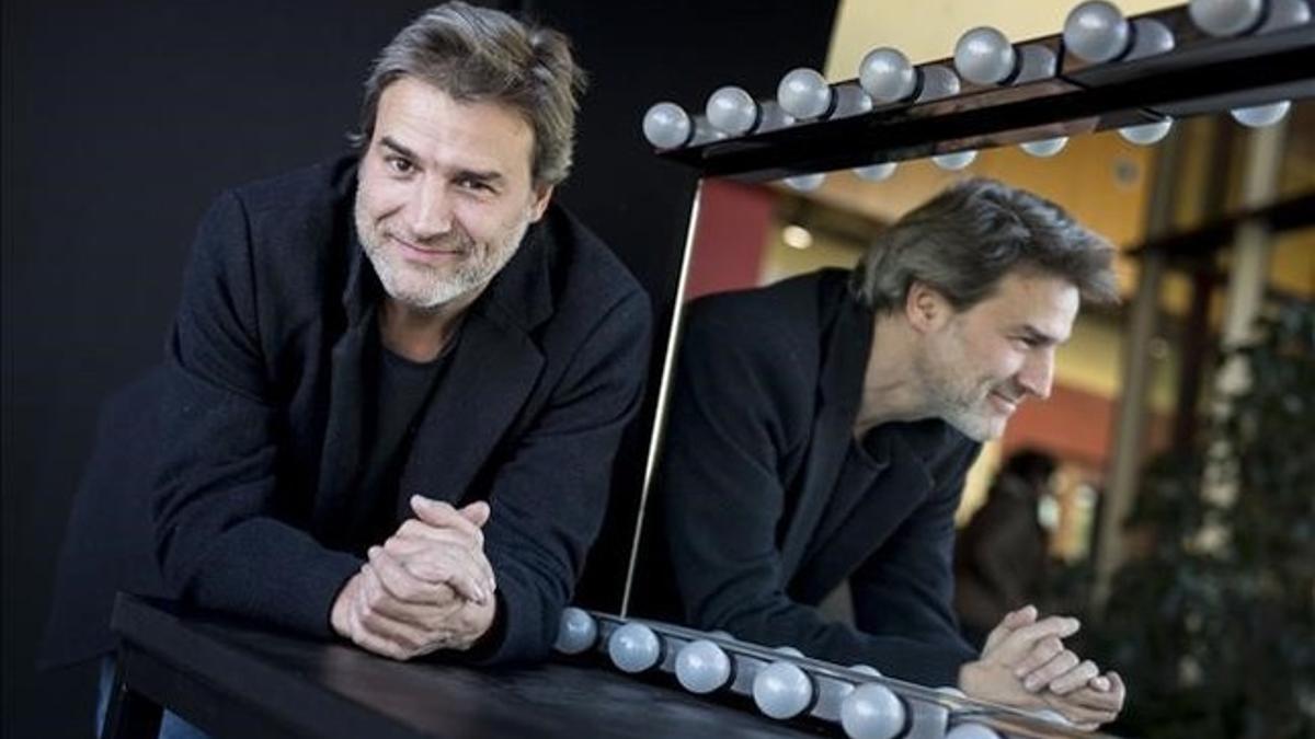 Alberto San Juan antes de la presentacion del estreno de  El rey' en el Teatre Lliure