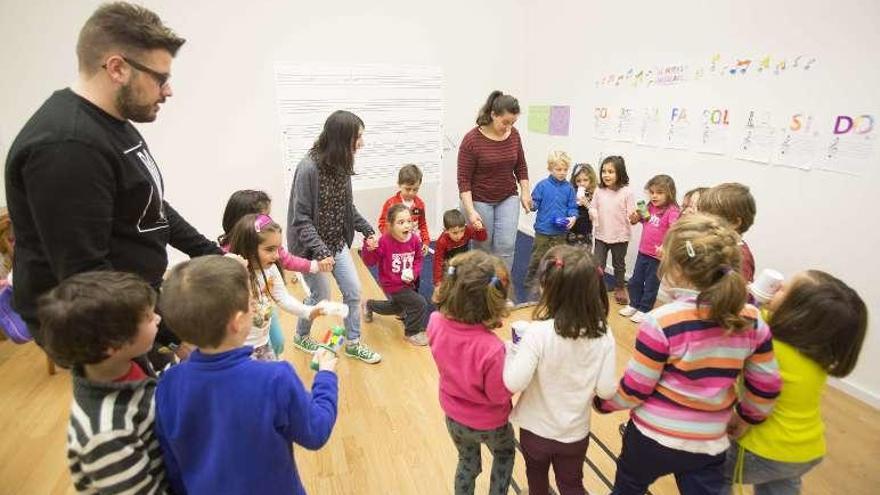 Uno de los grupos de actividades extraescolares de Tomiño. // DBM