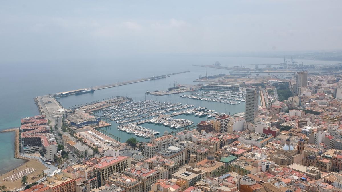 PLANES EN ALICANTE | Qué ver en Alicante en 2 días: Vistas desde el Castillo de Santa Bárbara