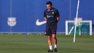 Xavi Hernández, durante un entrenamiento del FC Barcelona