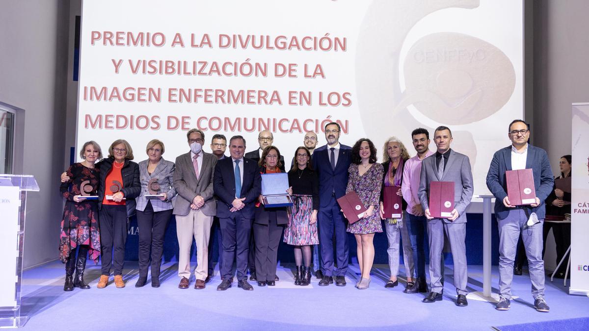 Imagen de familia de los premiados.