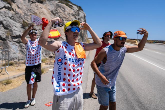 La afición acompaña al Tour de Francia en su segunda etapa
