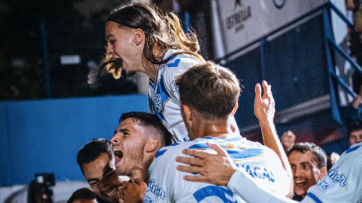 Los escapulados quieren una victoria más