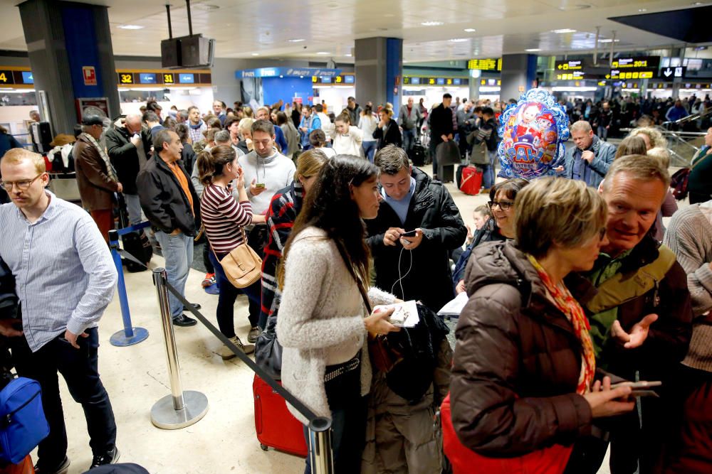 Aeropuerto de Manises: vuelos cancelados por el temporal