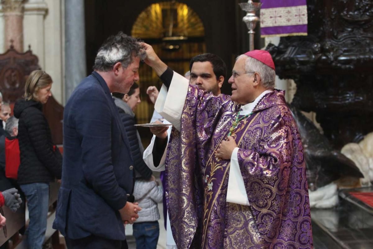 Con la imposición de cenizas arranca la Cuaresma