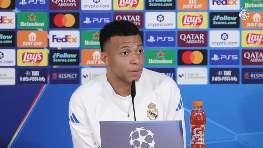 La bronca de Mbappé a la afición del Madrid