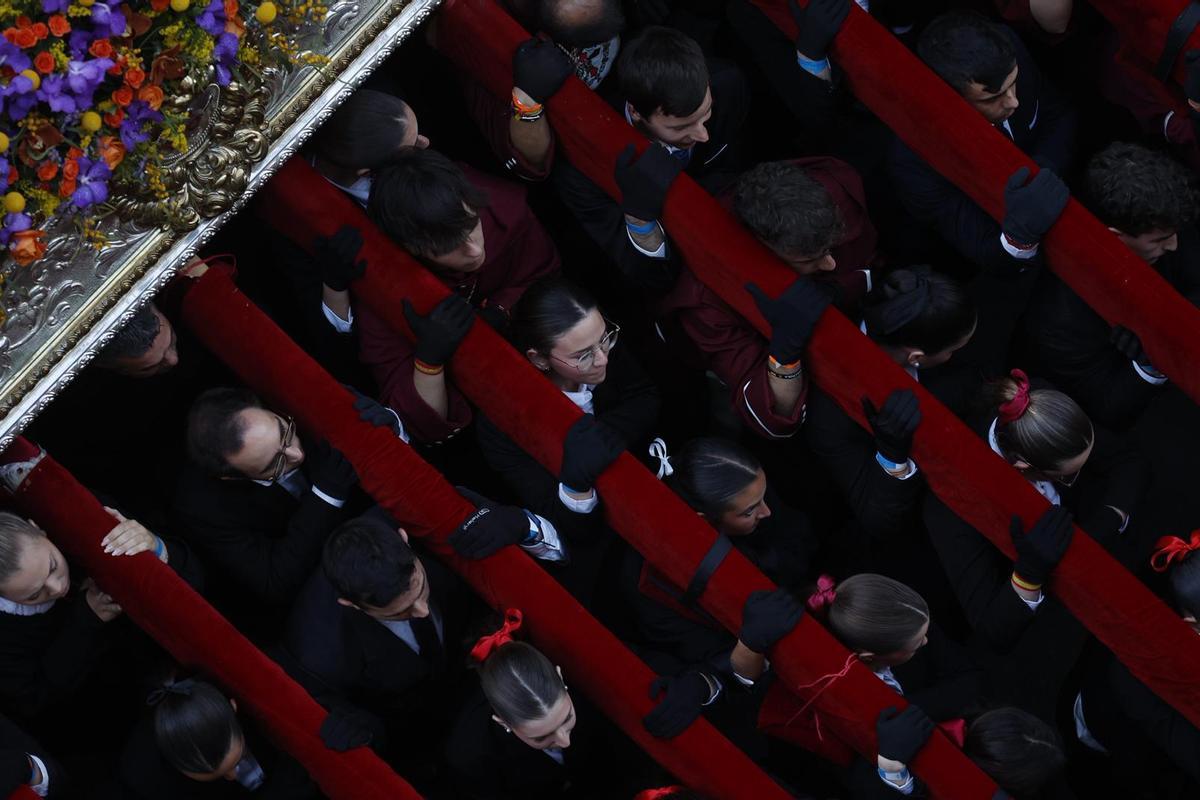 Semana Santa en Alicante 2026: Procesión de la Hermandad de la Santa Cena en el Jueves Santo