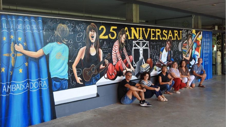 Murs que traspuen art i celebració de la mà de l&#039;artista Diana Taubin