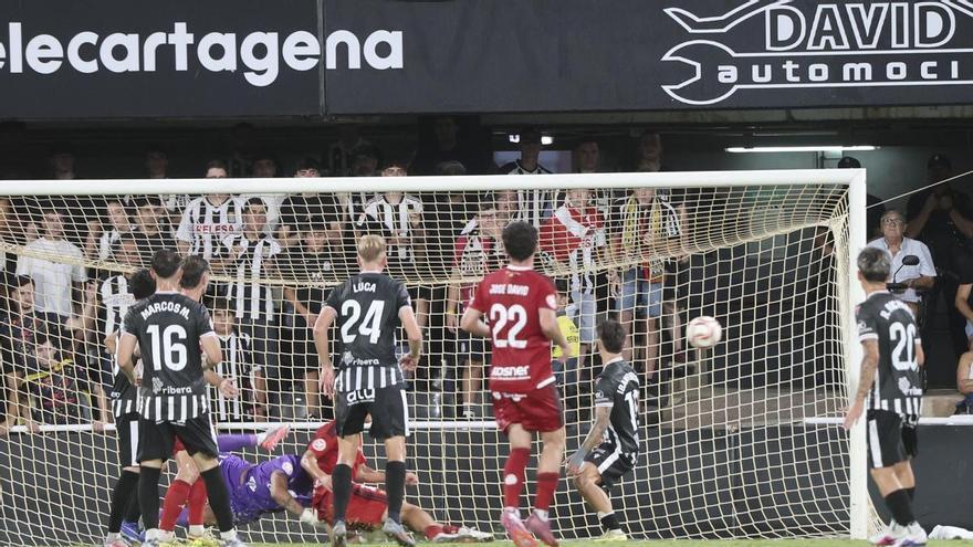 El FC Cartagena-Águilas ya tiene fecha y el Real Murcia jugará el domingo a mediodía