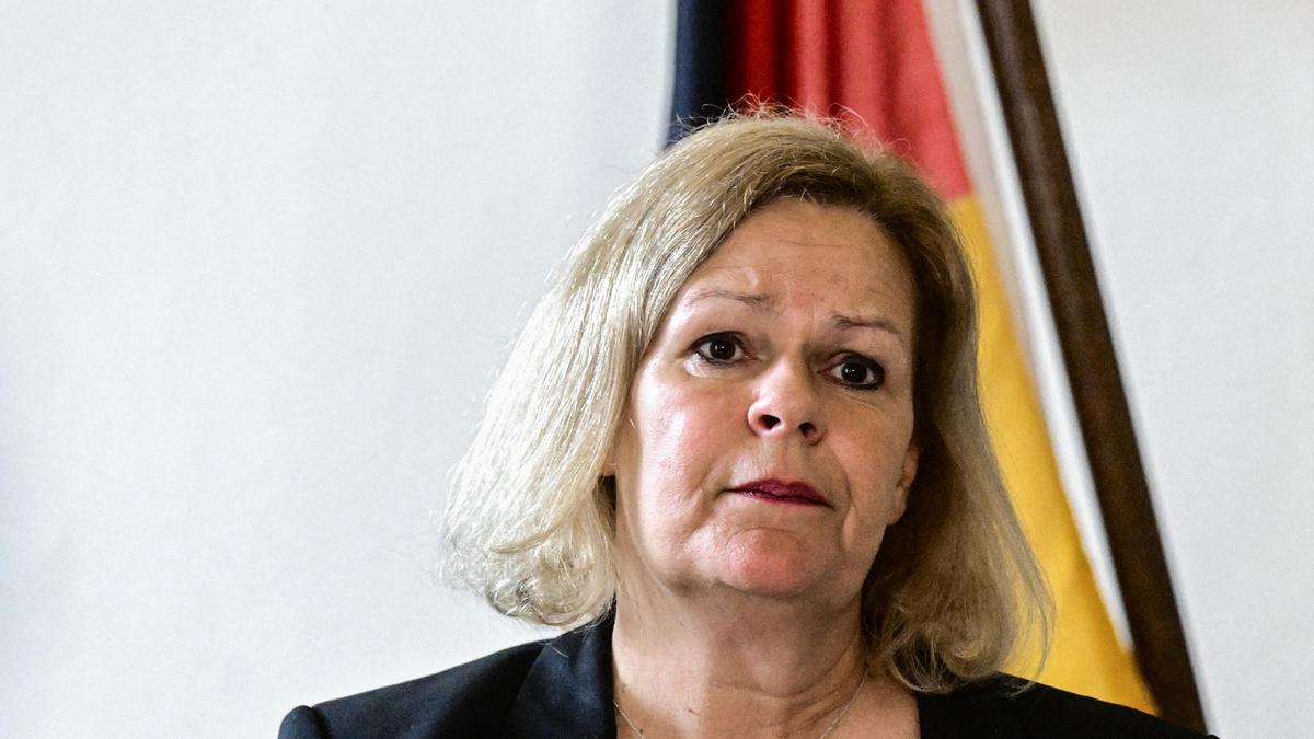 La ministra del Interior alemana, Nancy Faeser, durante una rueda de prensa.