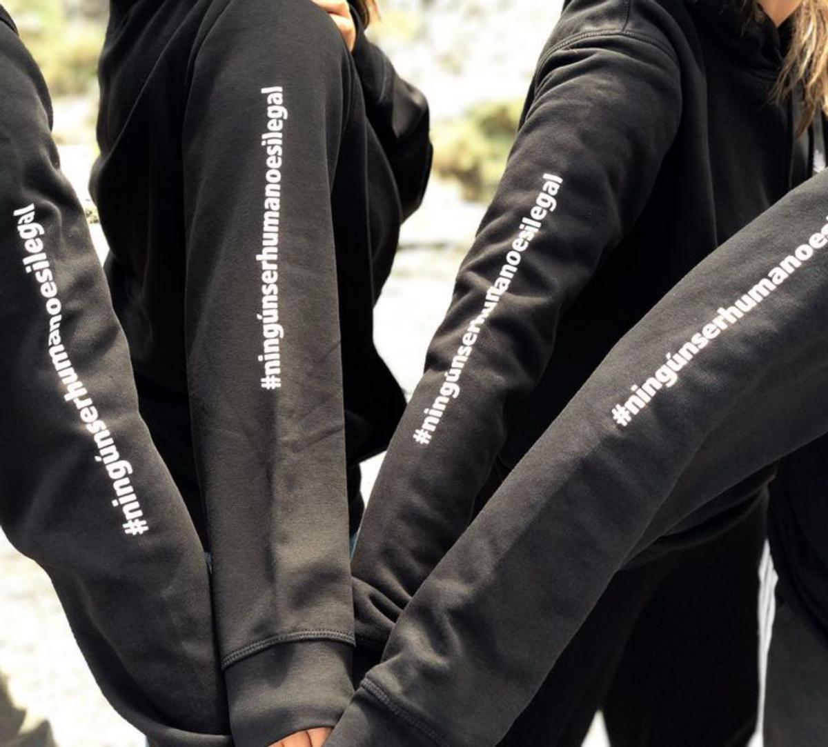 Mangas de sudaderas de AIRE.   | // CEDIDA AIRE