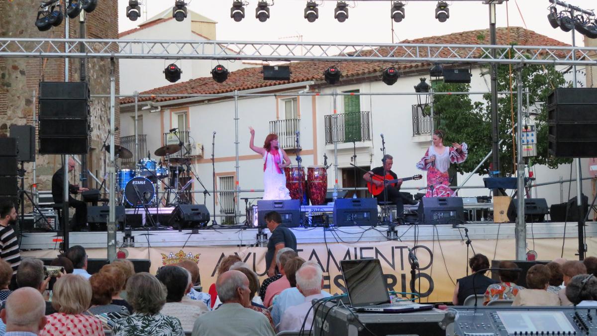 Sueños de Copla. Espectáculo que se celebró la noche del domingo.