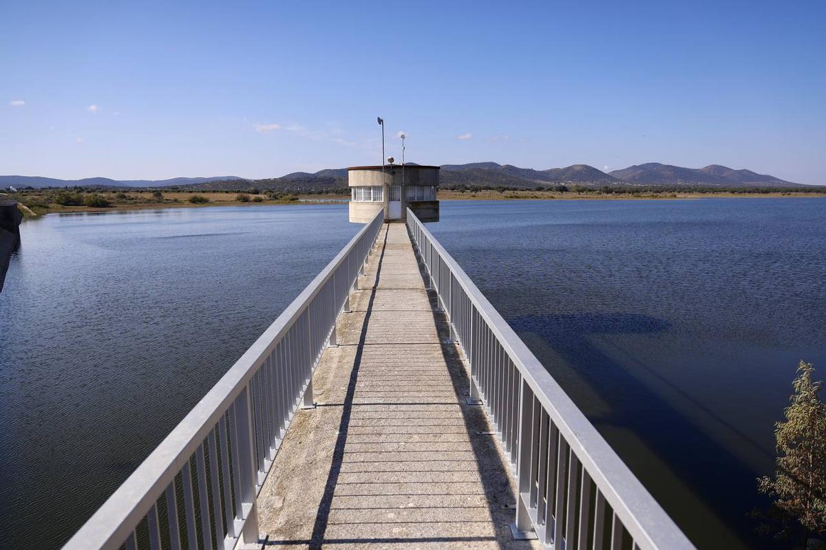 Aspecto del pantano de Sierra Boyera este miércoles.