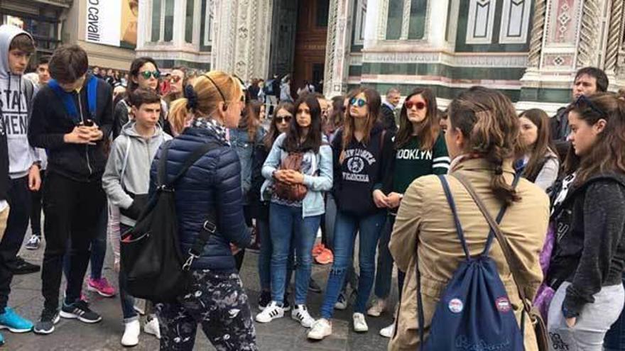 Los estudiantes riosellanos, de viaje de estudios en Italia