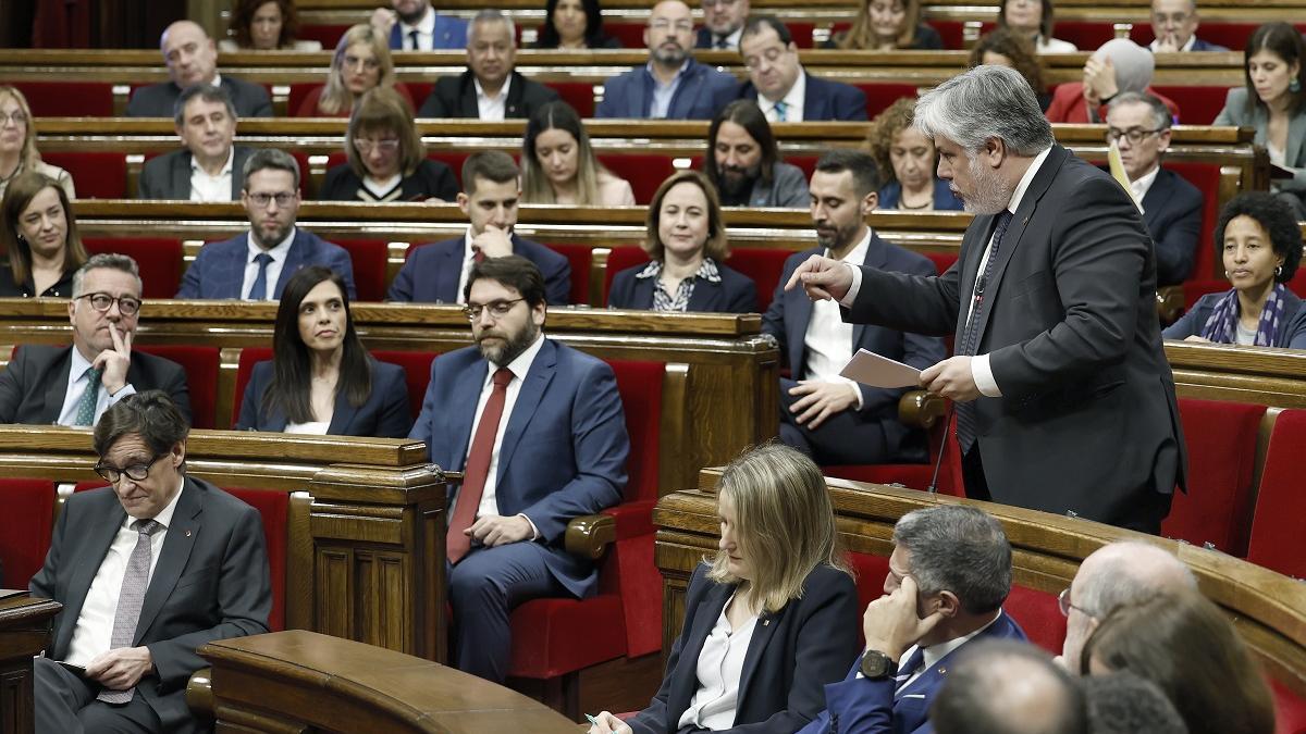 El presidente del grupo de Junts en el Parlament, Albert Batet, durante un debate esta semana