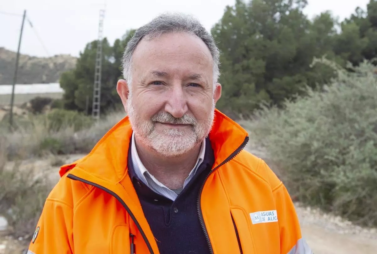 Agustín Plaza, jefe del departamento de Geología y Producción de Aguas de Alicante. 