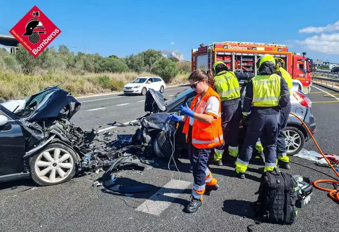 Así ha sido el grave accidente en la N-332 en Ondara que ha dejado tres heridos (imágenes)