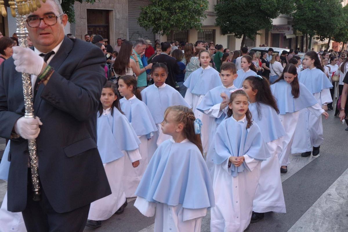 La procesión de María Auxiliadora Coronada, en imágenes