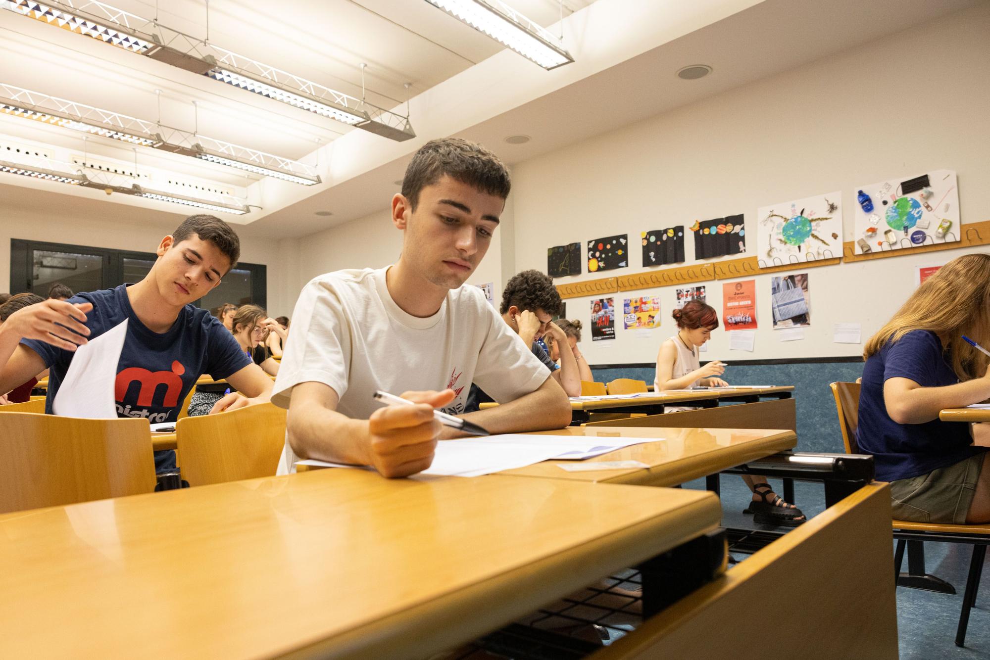 Casi 4.200 estudiantes se presentan a la convocatoria extraordinaria de la selectividad