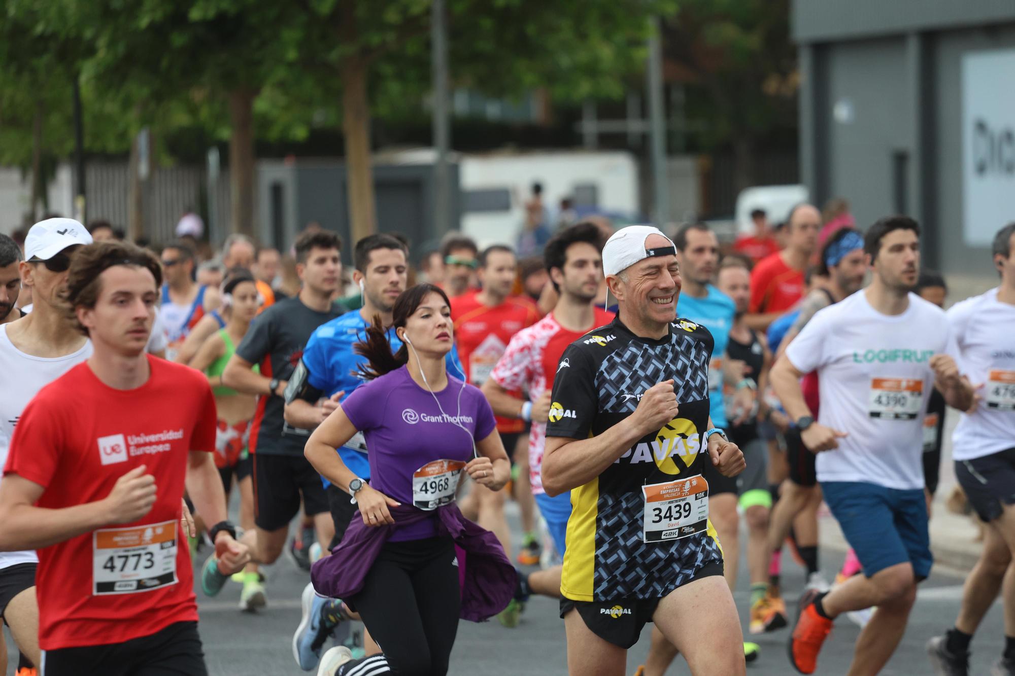 Búscate en la carrera de las empresas