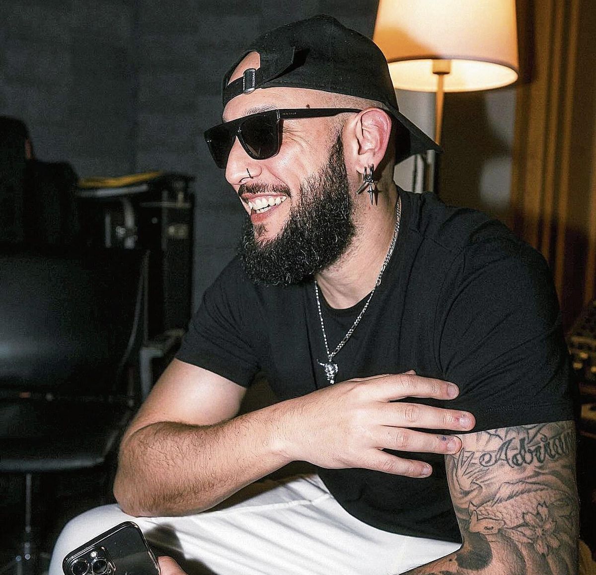 El rapero murciano Piezas, que este lunes lanza nuevo disco junto a su productor de confianza, Jayder