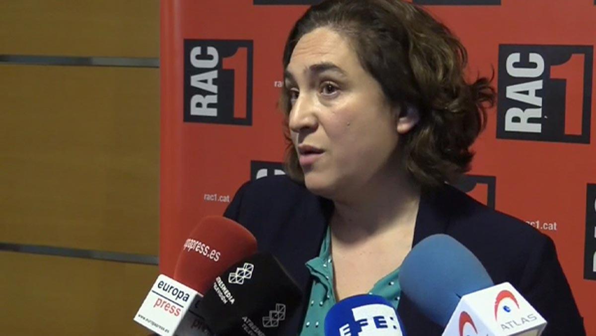 L’alcaldessa de Barcelona, Ada Colau, ha reiterat avui que no és independentista i ha justificat la ruptura amb el PSC.