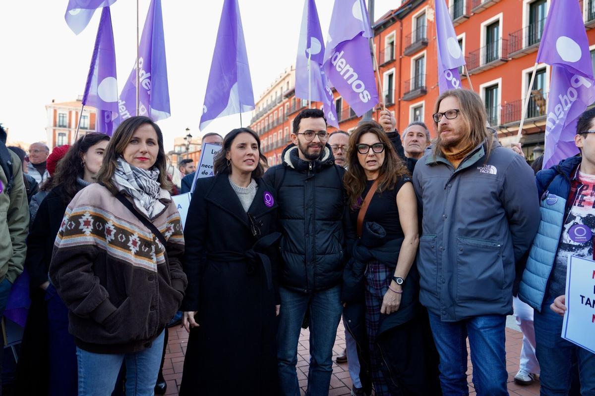 La secretaria general de Podemos, Ione Belarra, la secretaria política de Podemos y eurodiputada, Irene Montero, el portavoz nacional de Podemos, Pablo Fernández, y su candidato en Castilla y León Miguel Ángel Llamas, el pasado fin de semana.