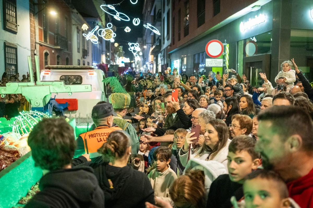 Los Reyes Magos deslumbran en La Laguna Los Reyes Magos deslumbran en La Laguna