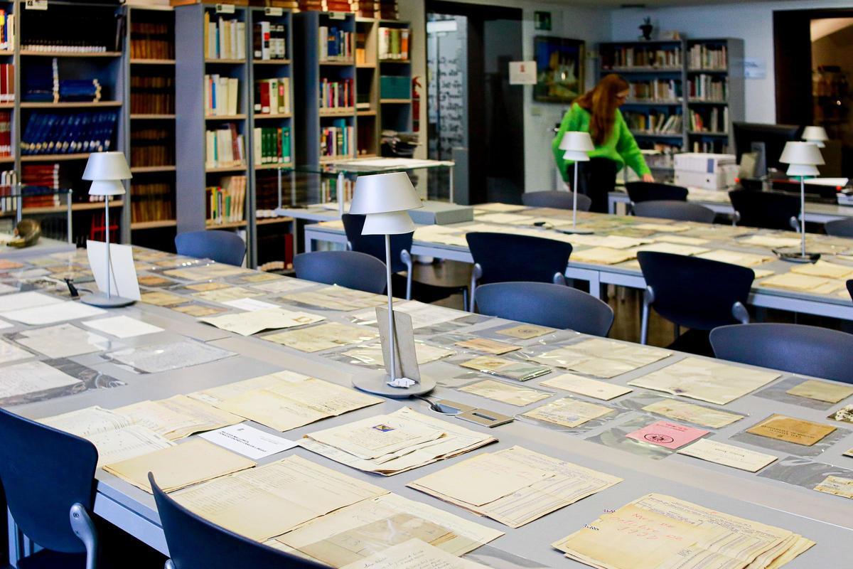 Muestra de documentos del Arxiu Històric d'Eivissa i Formentera, en una imagen de archivo.