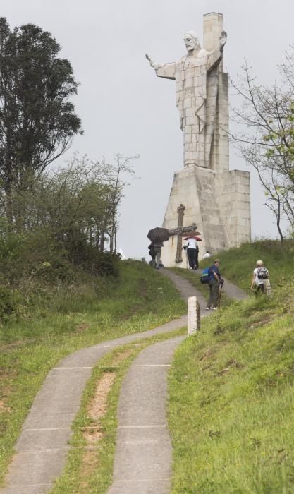 Jira del Naranco y misa del Arzobispo