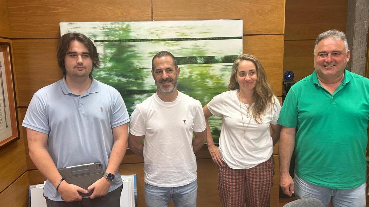 Por la izquierda, David Orviz, Ángel García "Cepi", Marta Rodríguez y Alejandro Villa..
