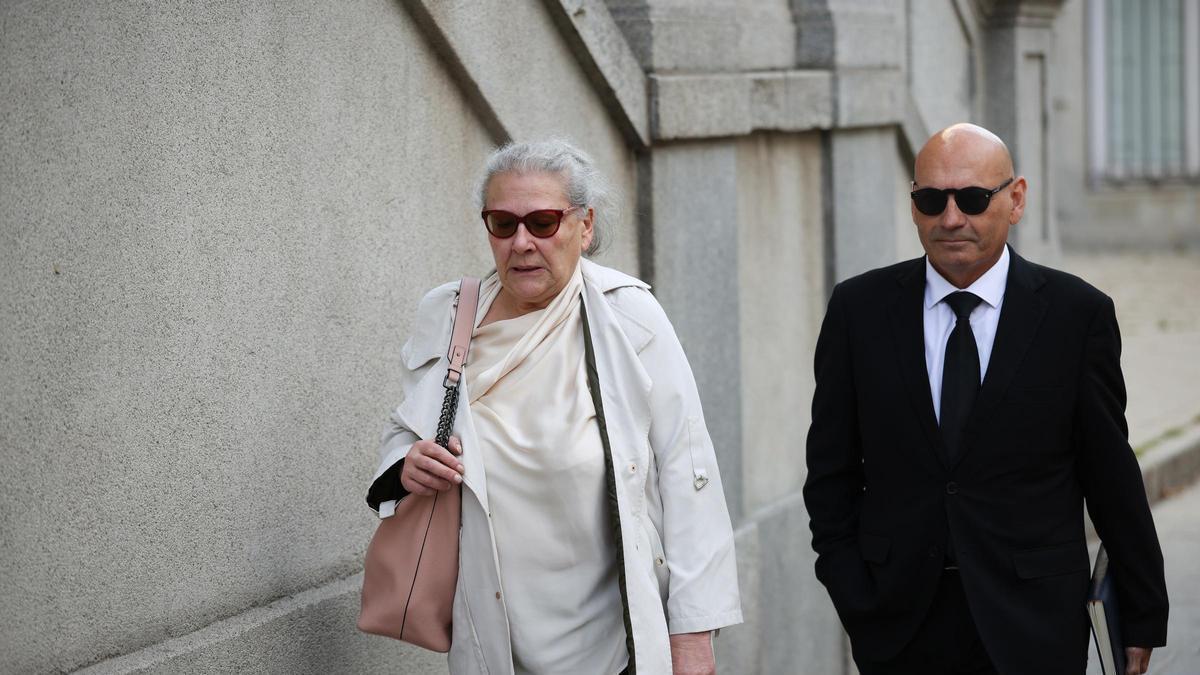 El chofer de Carmen Pano afirma que él mismo vio que llevaba a Ferraz “un saco de billetes”