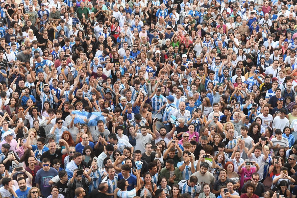 Scaloni, ovacionado en María Pita