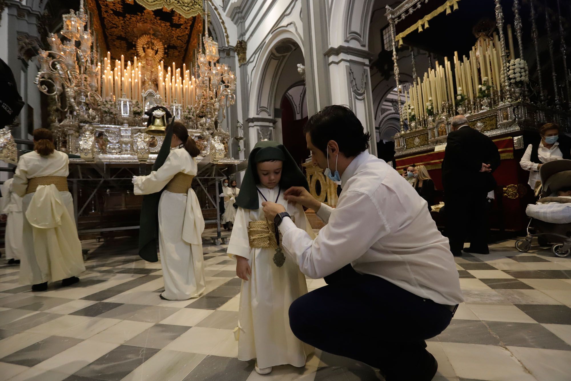 Lágrimas y Favores | Domingo de Ramos 2022