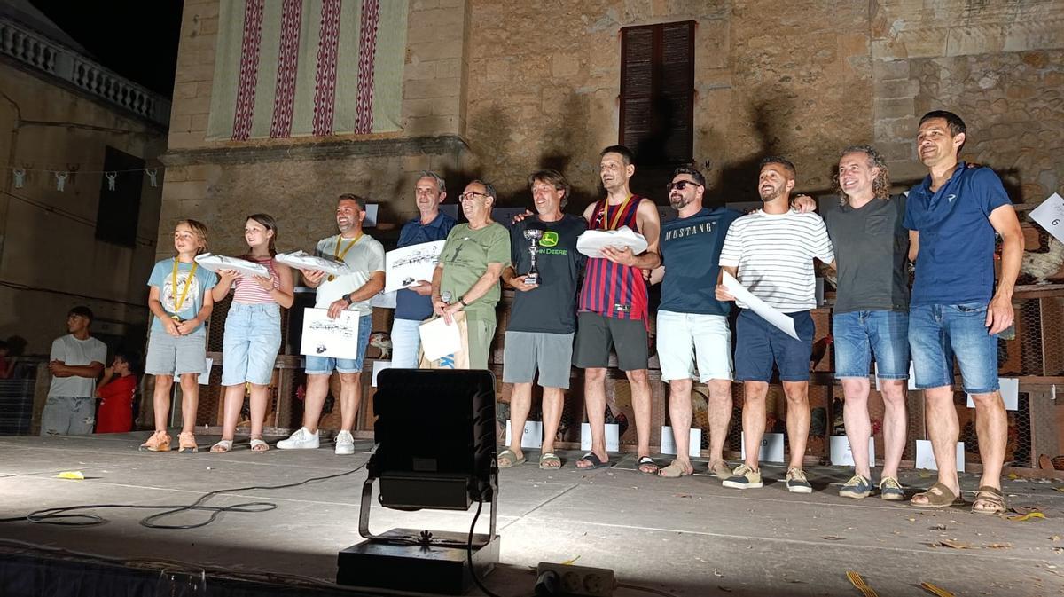 Entrega de premios del concurso 'serverí'.
