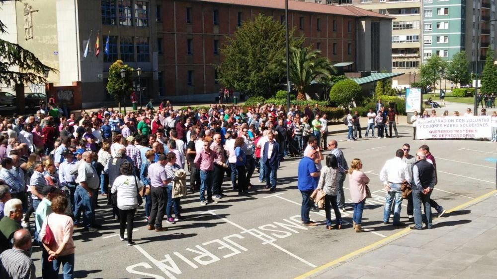 Manifestación de ganaderos en Oviedo