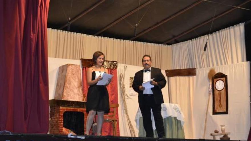 Sonia Heras y Luis Miguel Conejo evocan la historia del teatro en Luelmo.