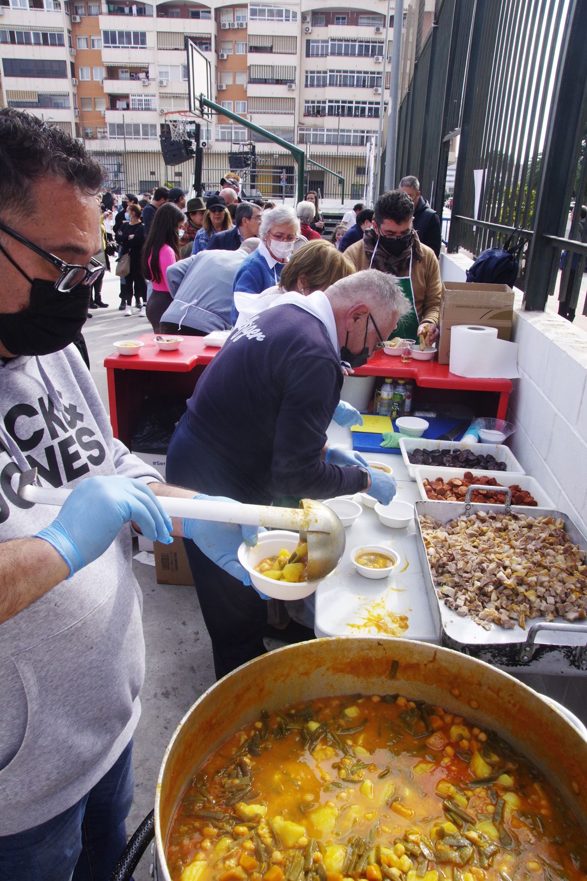 Previa gastronómica carnavalera en la Cruz de Humilladero