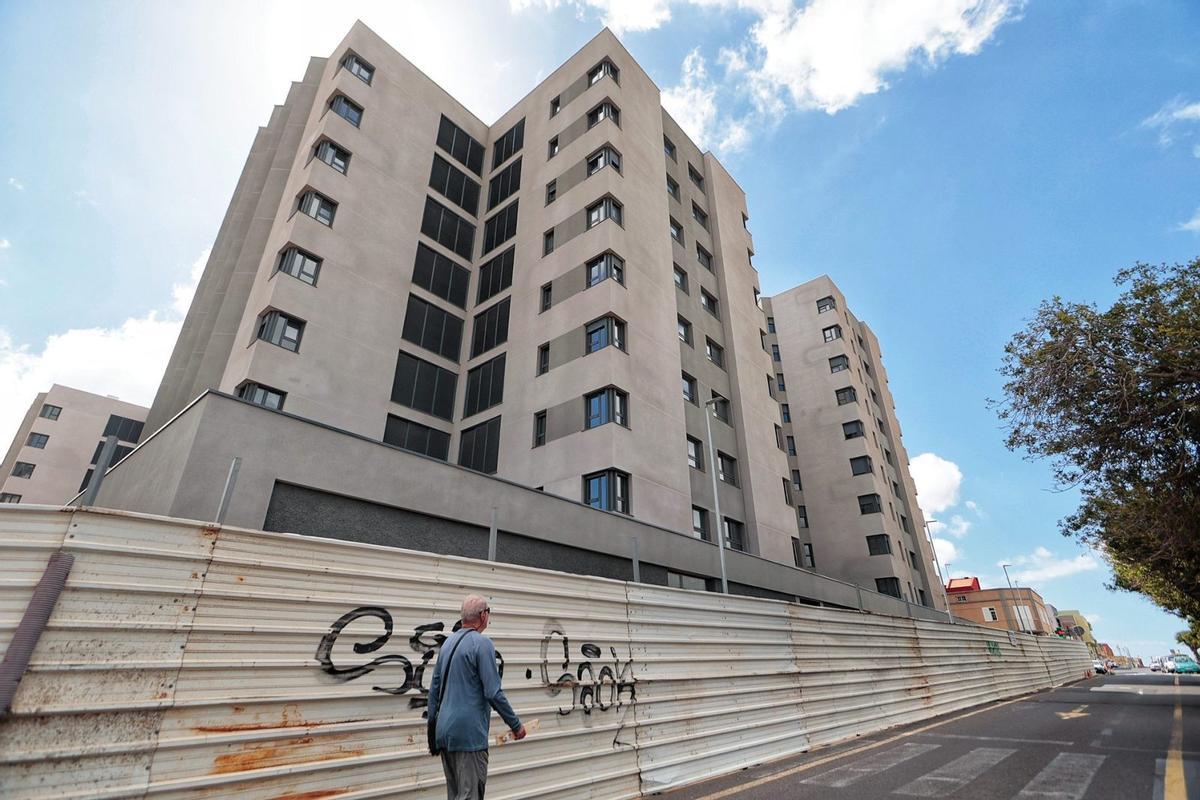 Los bloques de edificios sociales de la reposición de Las Chumberas, en La Laguna. |