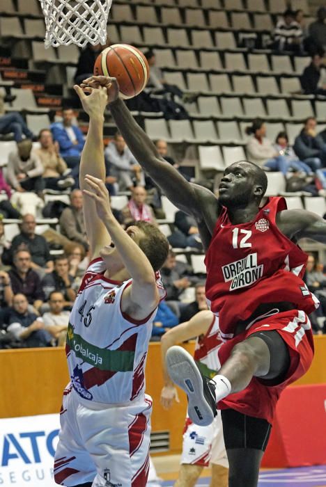 Bàsquet Girona - Villarrobledo, en imatges