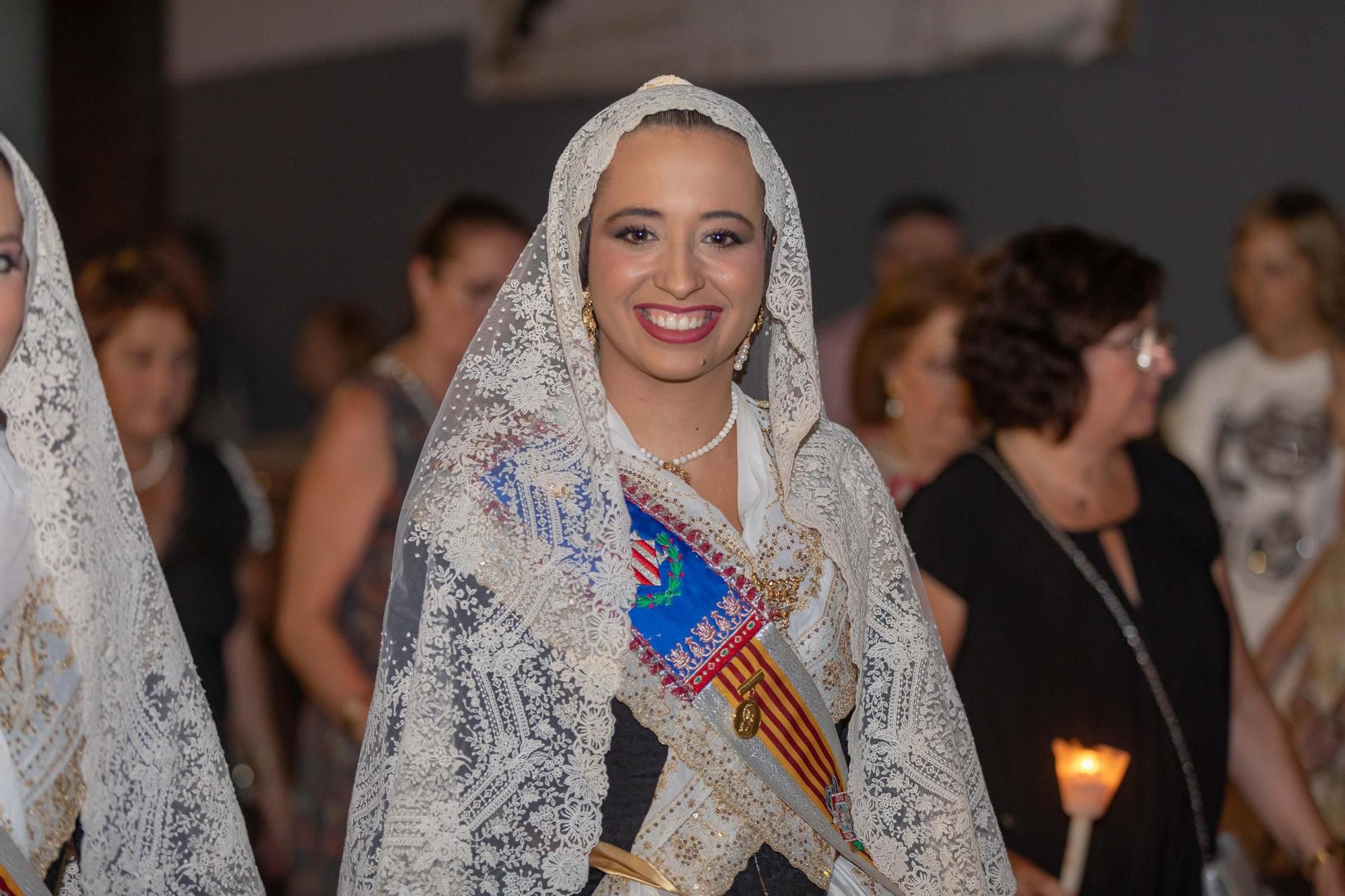 Cita fallera en la procesión de Xirivella