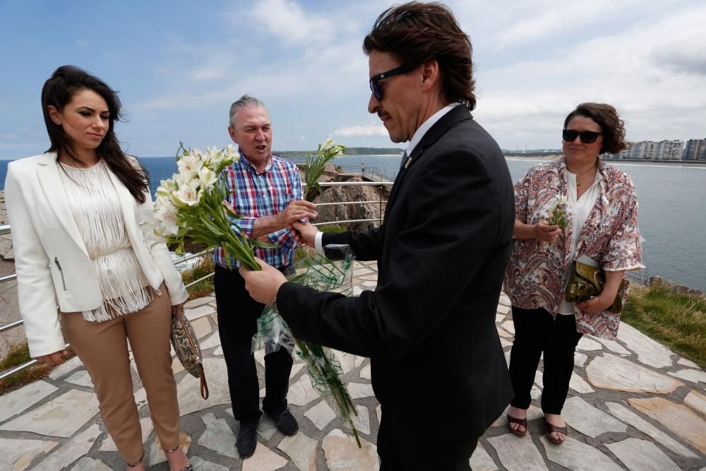 Oceana recoge el galardón de Amigos del Museo de Anclas