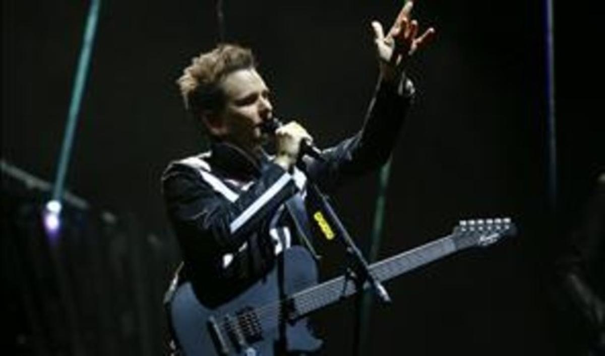 Matthew Bellamy, líder de Muse, la setmana passada en un concert a Alemanya.