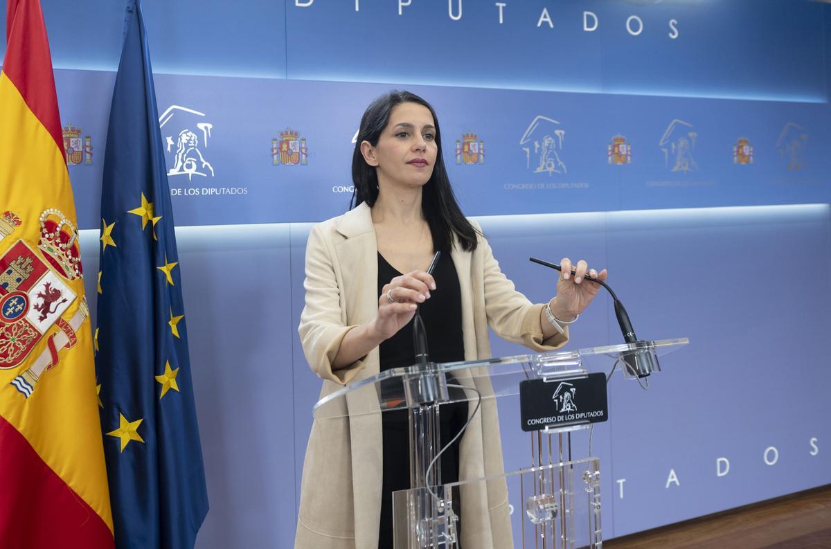 Ciutadans sol·licita al Congrés reprovar Rodríguez ‘Pam’ per «no estar preparada» per ser secretària d’Estat