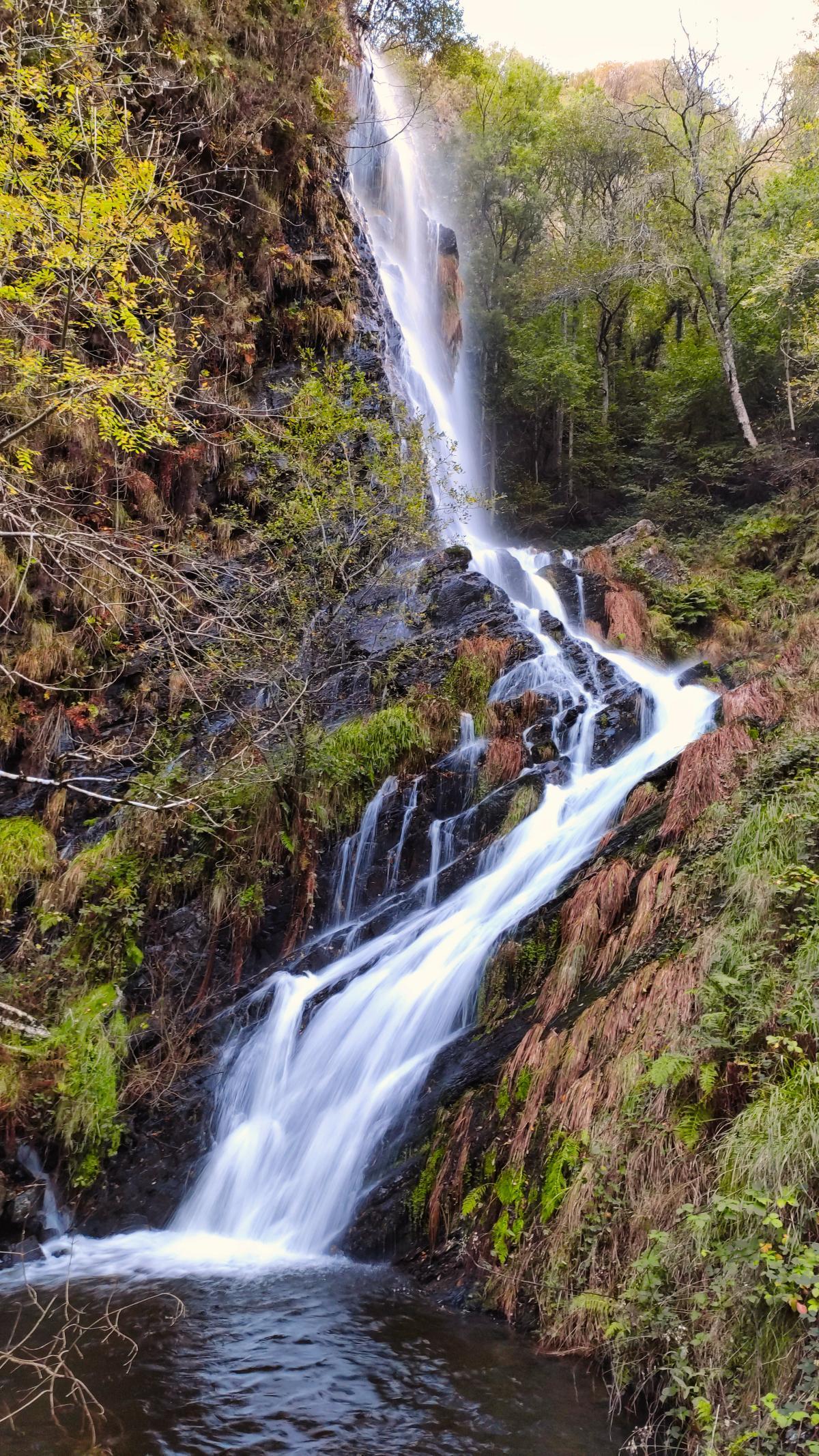 Los parajes naturales cercanos a la aldea de Murias son una auténtica delicia.