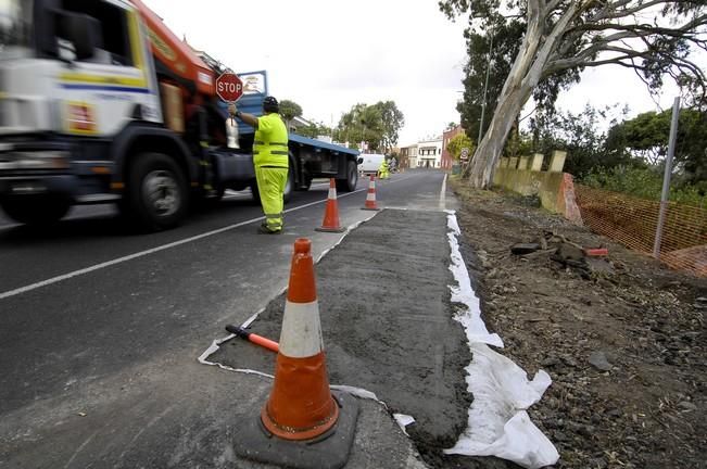 CAIDA DE UNA EUCALIPTO EN LA CARRETERA DE TAFIRA ...