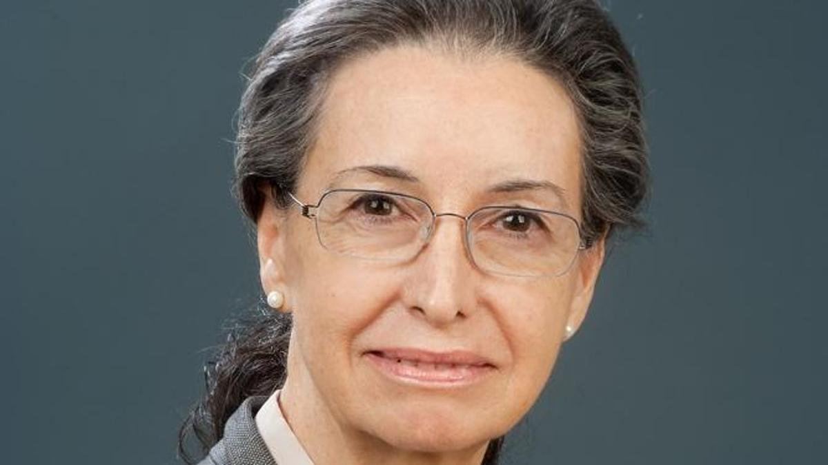 M.ª Teresa Echenique Elizondo