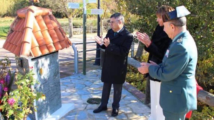 Homenaje a los guardias asesinados en Siete Aguas