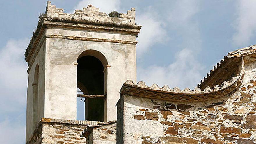 El campanar de l&#039;ermita de Sant Martí de Castellar, a Quart, sense la campana.