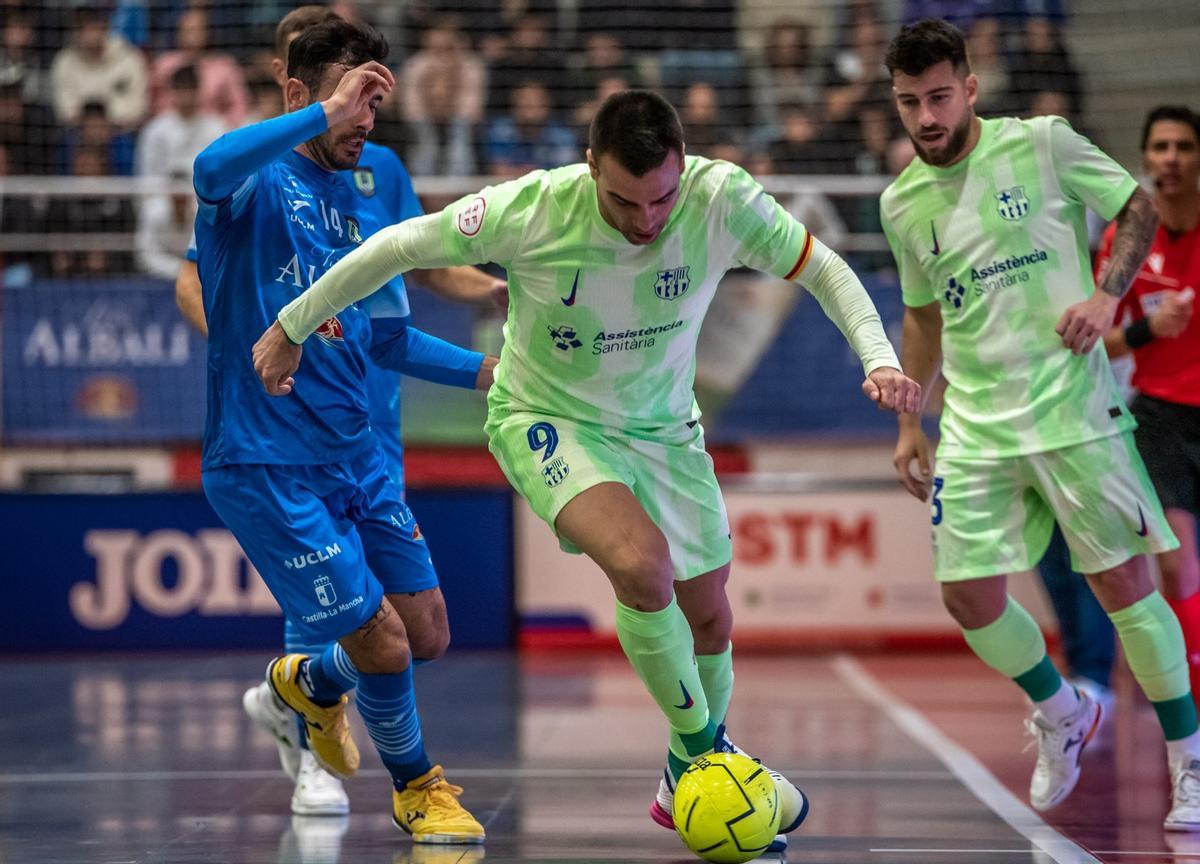 Sergio Lozano trata de irse de Eloy Rojas